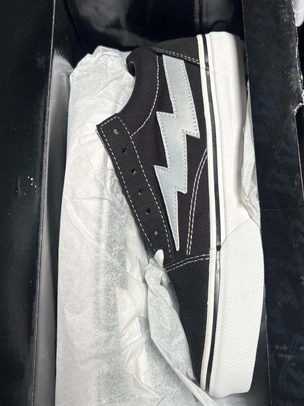 Men's Black Canvas Low-Top Sneakers with Silver Lightning Accent